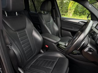 /photos/10070/3d4491a2-30ee-f843-994e-9498b77f7167_i320x240.jpg